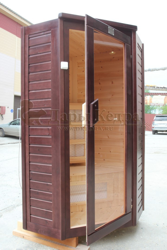 Одноместная угловая инфракрасная сауна кабина из кедра и липы с керамическими излучателями